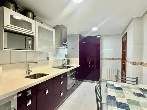 Piso en Campus Sur-Santa Marta
