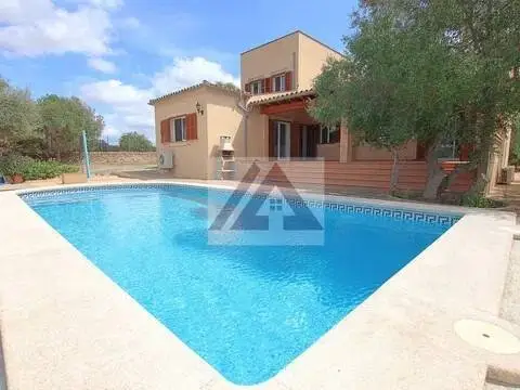 Casa rústica en Campos