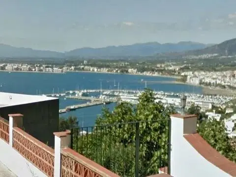 Terreno en Port Esportiu-Canyelles-Puig Rom