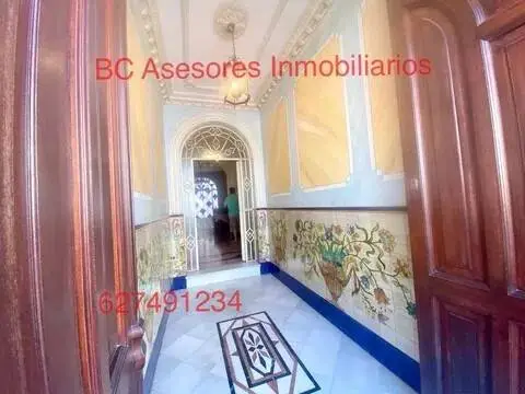 Chalet en calle de Sevilla