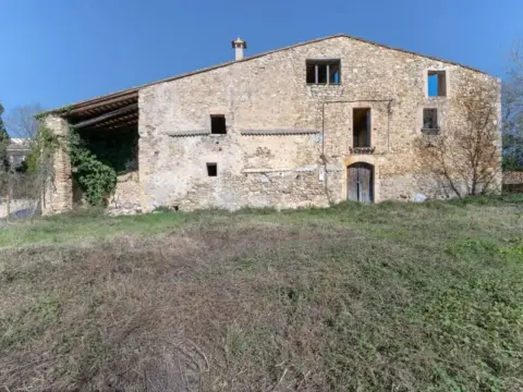 Casa rústica en Esponellà