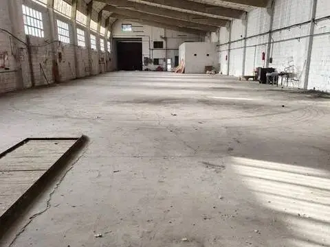 Nave industrial en Zona Estación