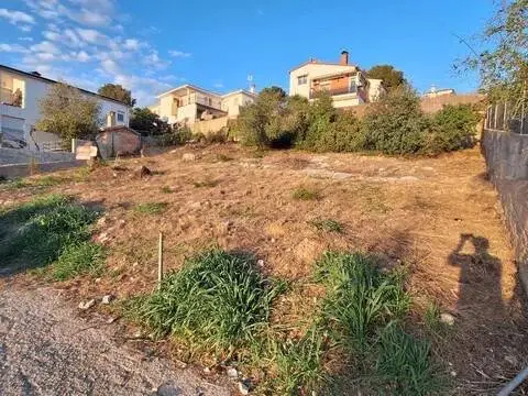 Terreno en calle Avenida Central, 2