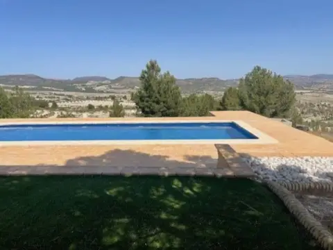 Chalet en Pliego