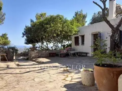 Casa rústica en Sant Carles de Peralta