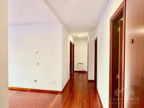 Piso en Bertamiráns