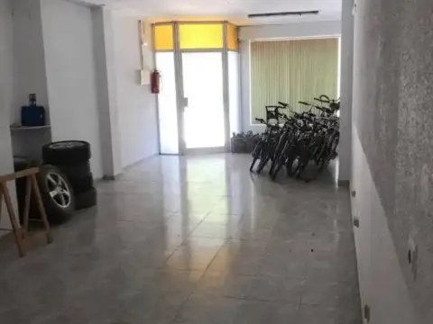 Local comercial en Mas Florit-Ca la Guidó-Mas Cremat
