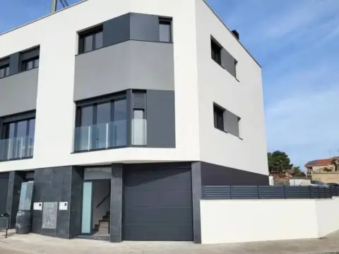 Chalet en Carrer de les Santes Espines