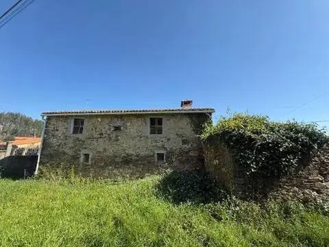 Casa rústica en calle Burricios, 17