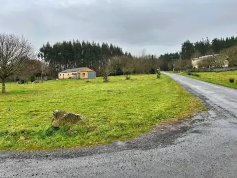 Terreno en Outeiro de Rei