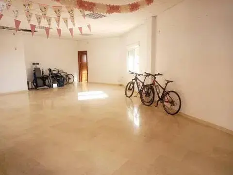 Local comercial en Canillas de Aceituno