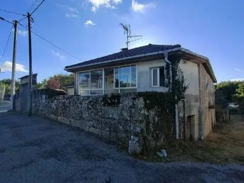 Casa rústica en Luintra