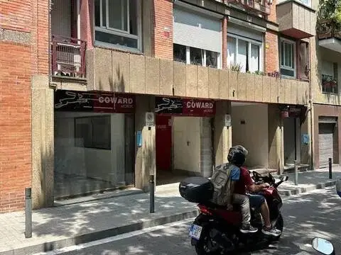 Local comercial en Carrer del Cardenal Vives i Tutó