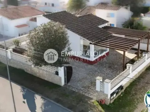 Chalet en Carrer del Carlit