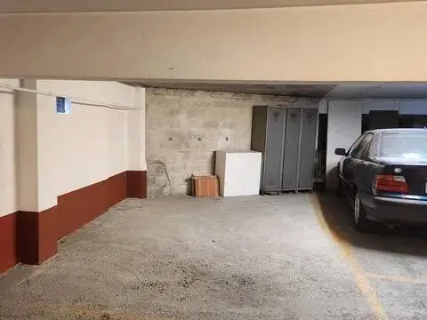 Garaje en Kirikiño Etorbidea