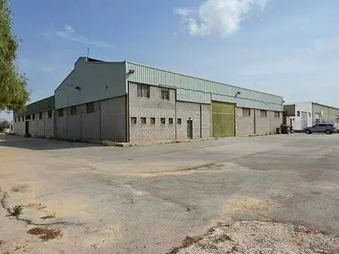 Nave industrial en Camino Entrepinos
