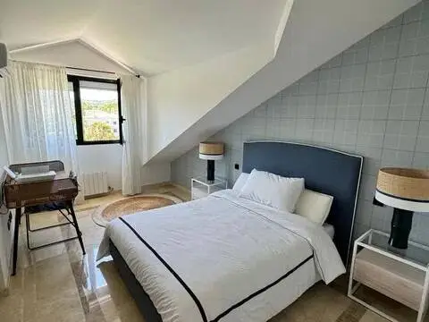 Casa en calle Sotogolf, 28