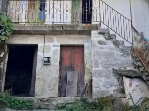 Chalet en Covelo