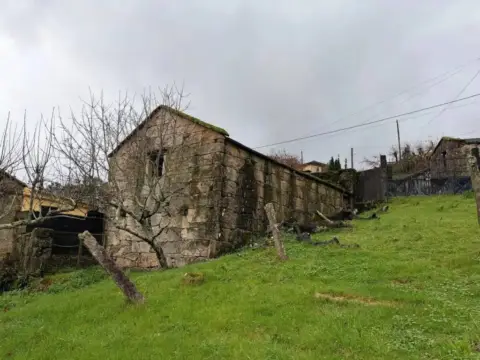 Chalet en Mondariz