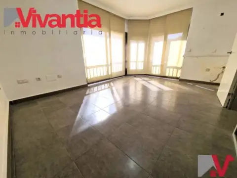 Oficina en Centro-Corredera