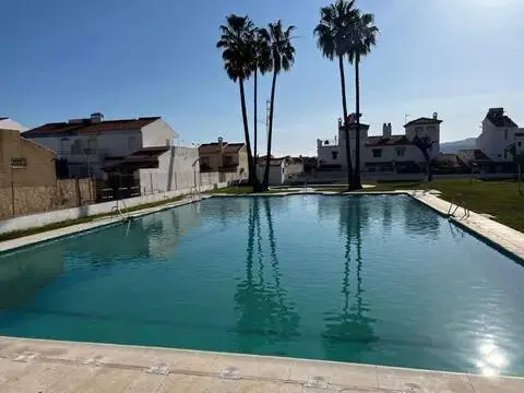 Casa adosada en Hispanidad-Vivar Téllez-Nuevas Urbanizaciones