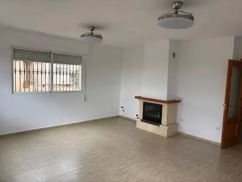 Chalet en Los Médicos-Santa Ana