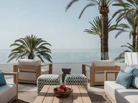 Casa en calle Oasis Club, 10