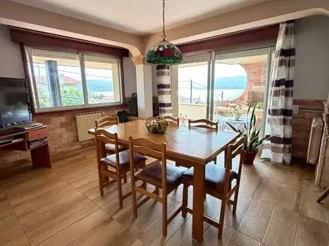 Chalet en Vilaboa