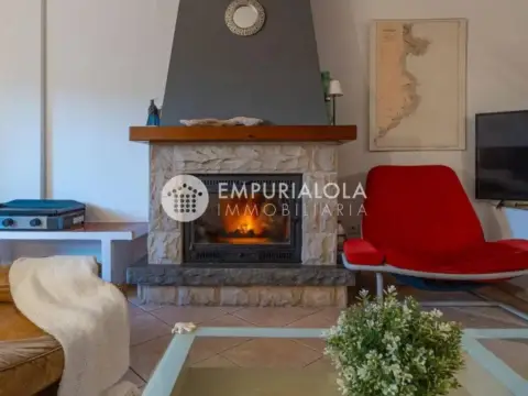 Chalet en calle calle Port Currican, -1