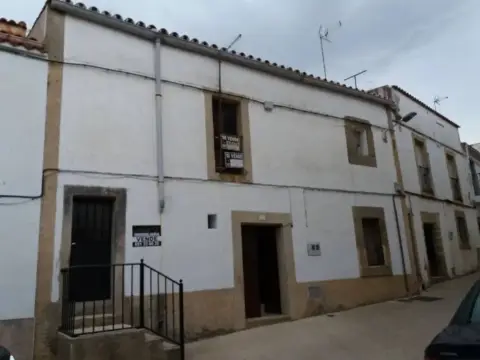 Chalet en Brozas