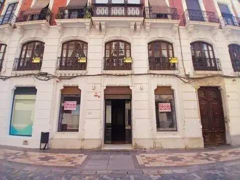 Local comercial en Casco Antiguo