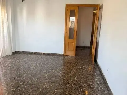 Piso en Zona Campus Universitari