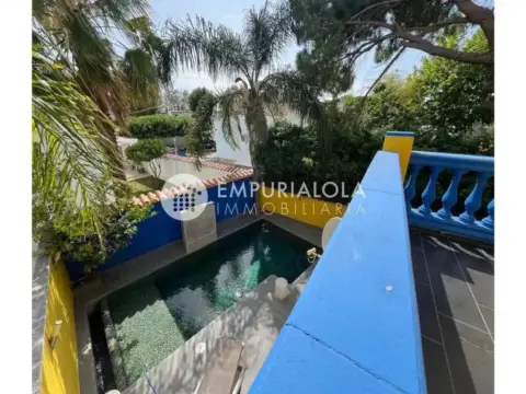 Chalet en calle Sector Montseny, -1
