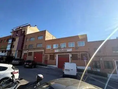 Nave industrial en calle de San Fernando