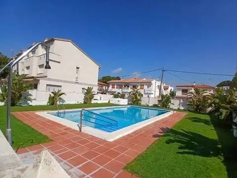Casa adosada en El Racó del Cèsar