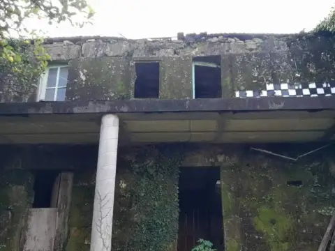 Chalet en Covelo