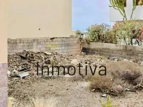 Terreno en calle Isla De Cuba