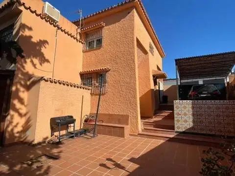 Chalet en Cerrado de Calderón