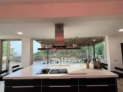 Chalet en Montornés-Las Palmas-El Refugio