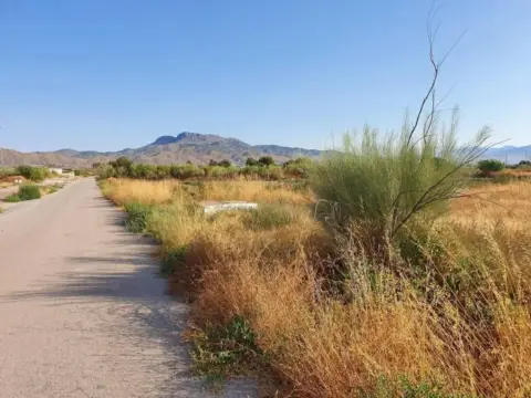 Terreno en Avenida de Europa