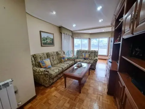 Piso en Ourense Capital