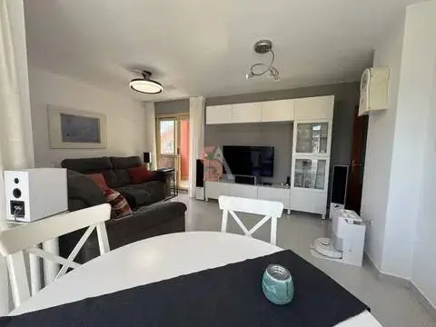 Piso en Cistérniga