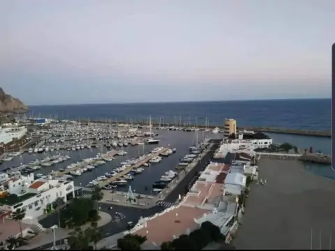 Piso en Aguadulce Sur