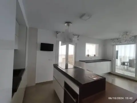 Ático en calle de las Salinas