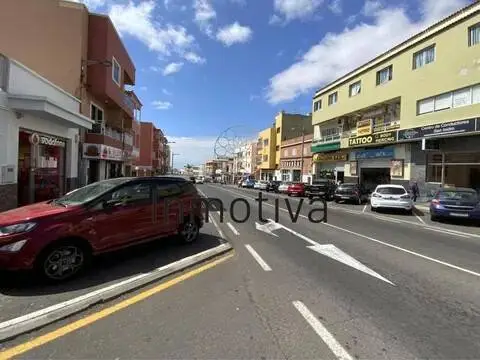 Oficina en Avenida de Santa Cruz