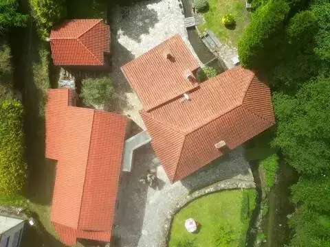 Casa rústica en Lugar de Ortigueira
