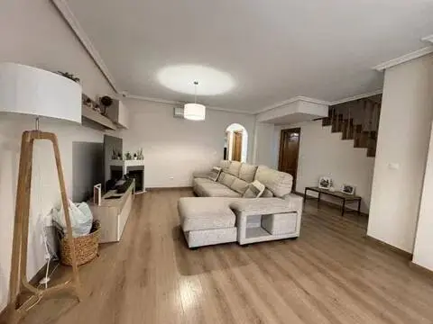 Chalet en Núcleo Urbano