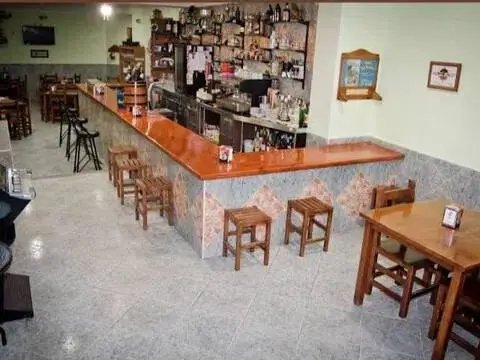 Local comercial en La Magdalena-Versalles