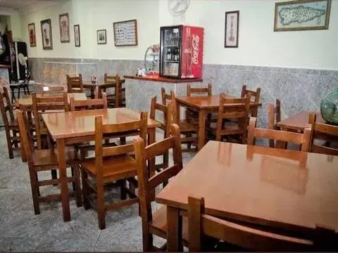 Local comercial en La Magdalena-Versalles