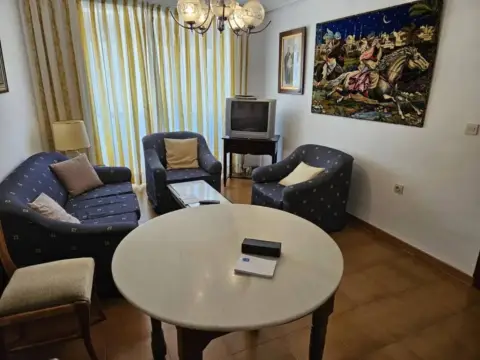 Chalet en calle Derecha